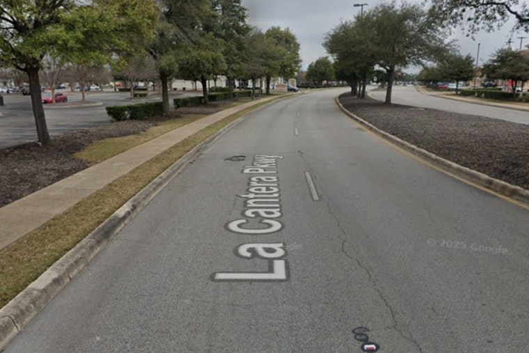 Craft Store Bathroom Bust, Off-Duty Cop Collars Suspected Voyeur On La Cantera