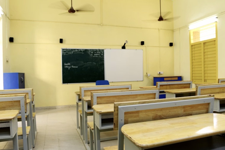 Crystal City Schools Axe Quarter Of Staff As Cash Crunch Hits Home