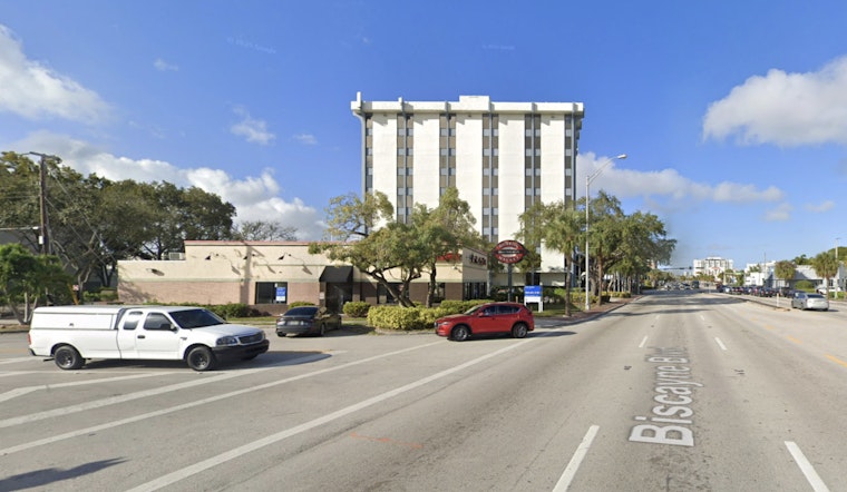 Cuban Juice Icon El Palacio Takes Over Biscayne Corner In North Miami