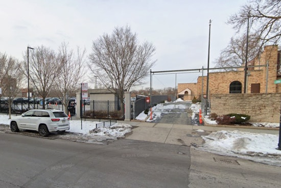 Cubs Level Century Old Wrigley Shelter For More Parking, Neighbors Cry Foul