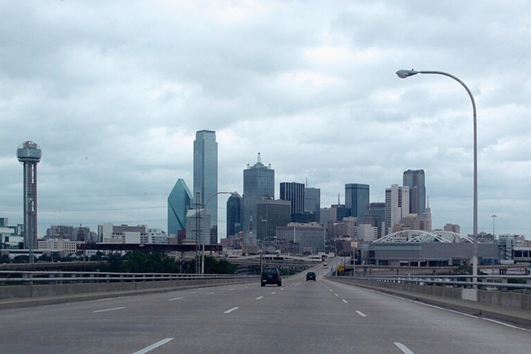 Dallas Soaks Up Chamber-Of-Commerce Weather Before Weekend Storm Roulette
