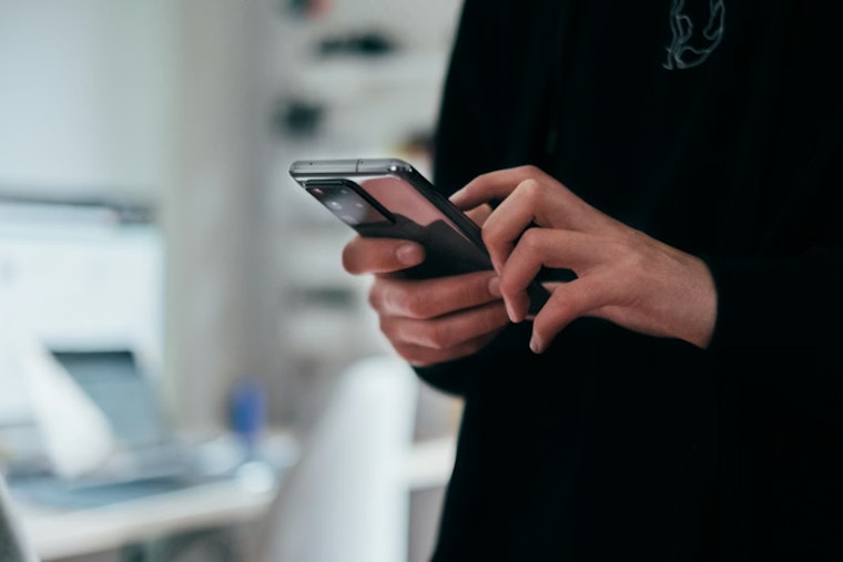 D.C. Pols Go After Delivery Apps Over Sneaky Fees