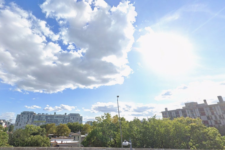 D.C. Shivers At Sunrise, Braces For Backyard Heat Wave