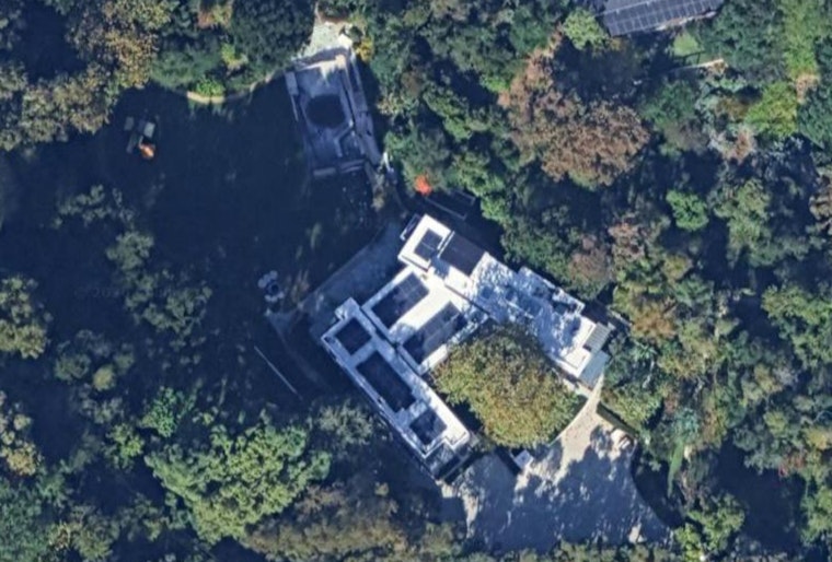 Dead Poets Writer’s Secret Brentwood Canyon Compound Hits Market at $16.5 Million