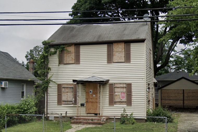 Deadly Pre-Dawn Inferno Guts Vacant Hempstead House