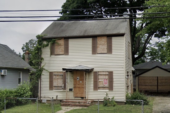 Deadly Pre-Dawn Inferno Guts Vacant Hempstead House