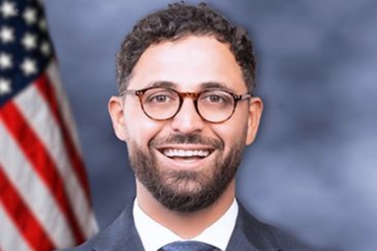 Dearborn Heights Mayor Snatches Range Rover After Teen’s Wild Lawn Dash
