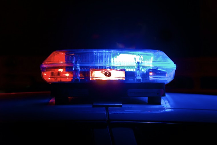 DeKalb Hit-and-Run Driver Clips School Bus, Kids Walk Away Unhurt