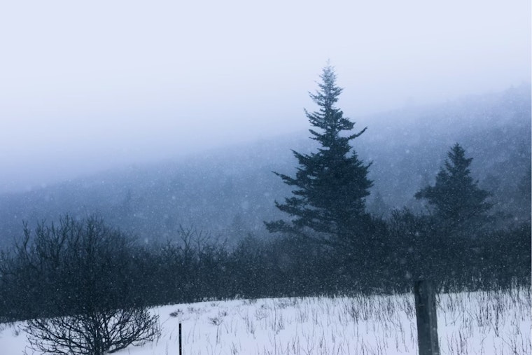 Denver on Edge as Heavy May Snowstorm Targets Morning Commute