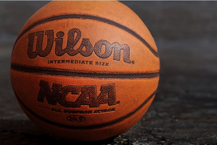 Detroit Mercy Hoops Slammed With NCAA Postseason Ban Over Classroom Woes