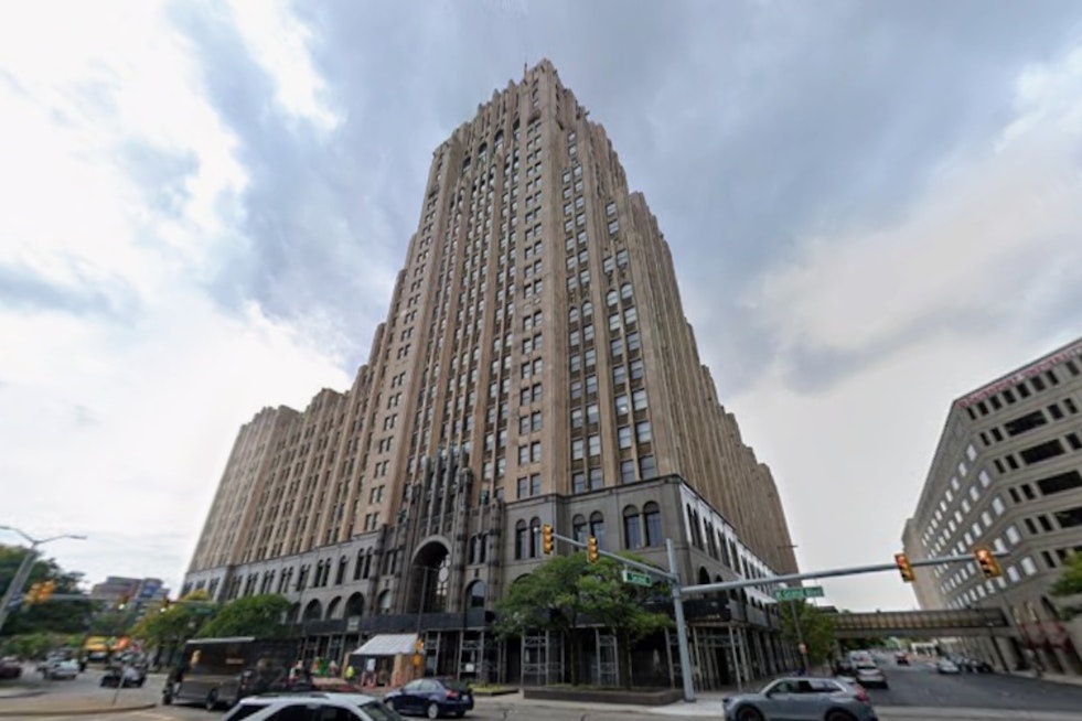 Detroit Schools Bet Big on Pay Raises as Budget Storm Clouds Gather