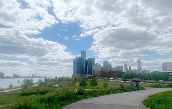 Detroit Wakes Up Freezing, Then Gets Smacked With 30 Mph Gusts
