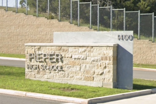 Donut Break Horror San Antonio Teen Hurt As Truck Barrels Through Pieper High Crowd
