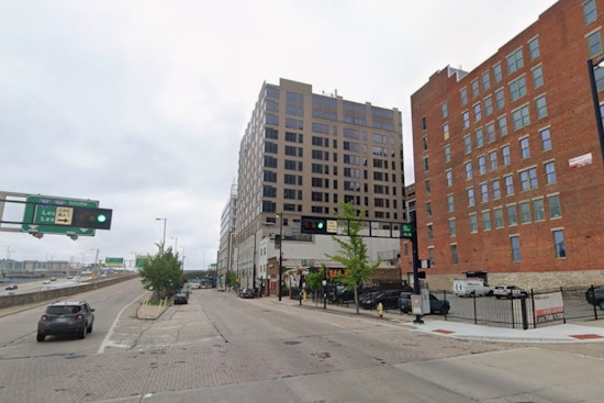 Downtown Cincinnati Twin Towers Headed For High-Stakes Sheriff’s Sale