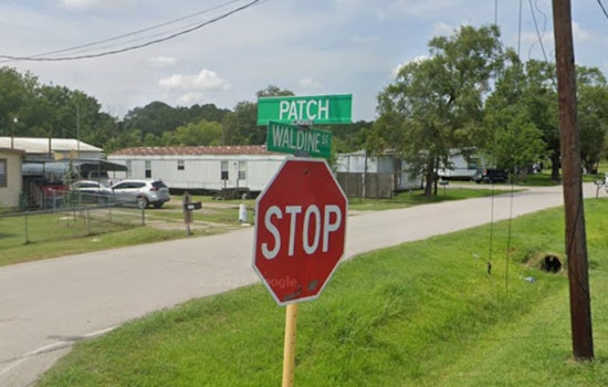 Driver Found Slumped Dead At East Harris County Intersection