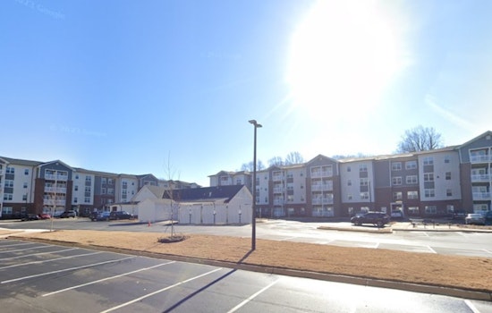 East Charlotte Apartment Complex Erupts In Gunfire, Cops Say