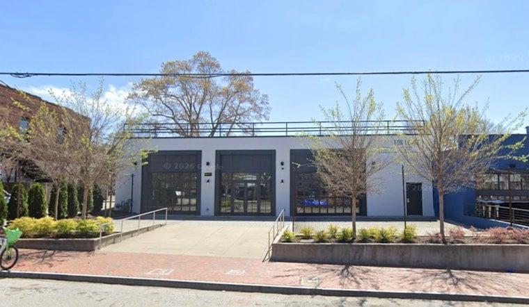 Edgewood Scores New Player as Roux Kitchen Takes Over Corner Spot