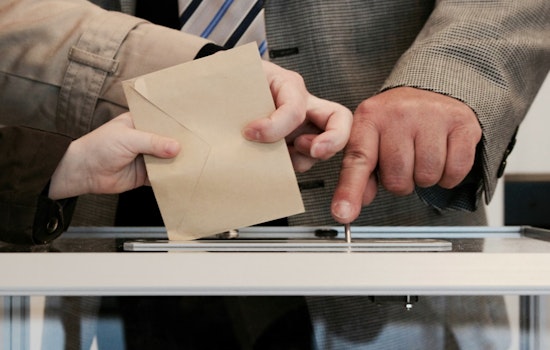 Election Deniers Eye Control Of Swing-State Vote Cops