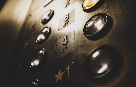 Farmingdale Tenants Fume After Elevator Trap And ‘No Help’ Message