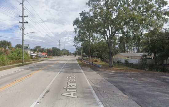 Lakeland Driver Dies After Ariana Street Pickup Slams Into Tree