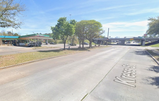 Northeast Houston Gas Station Brawl Leaves Dad Shot By His Own Son