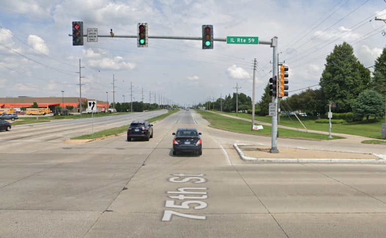 FBI Investigates Armed Robbery at Naperville Bank Near Route 59