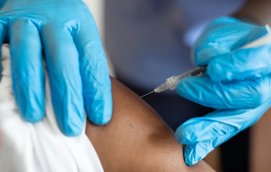 FDA Gags Its Own Vaccine Safety Studies, Rattling D.C. Insiders