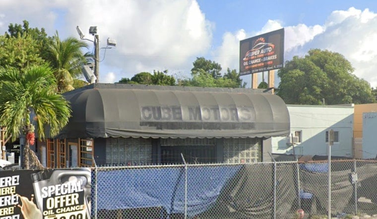 Feds Turn Up at Northwest Miami Used-Car Lot, Snap Pics, Cuff Men Before Dawn