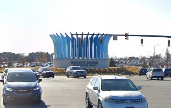 Fence-Crawling Intruder Strolls Near Taxiways at Charlotte Airport