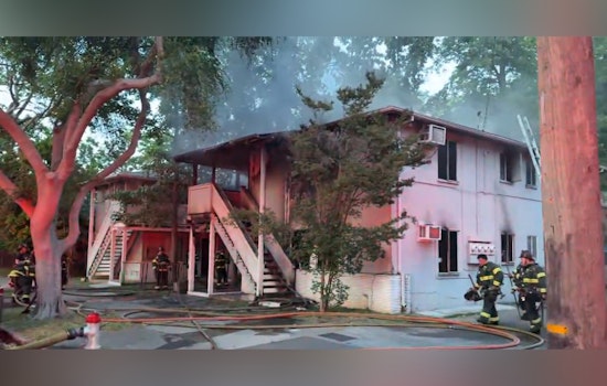 Fierce 27th Street Apartment Blaze Sends Sacramento Tenants Scrambling Into The Street