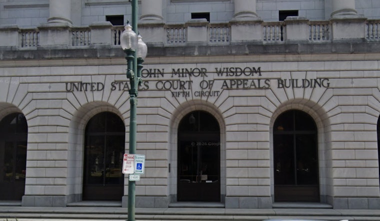 Fifth Circuit Clears El Salvador Deportation, Narrows Path for Texas Immigration Appeals
