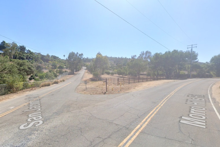 Fire Crews Box In Bonsall Brush Blaze As Flames Creep Toward Homes