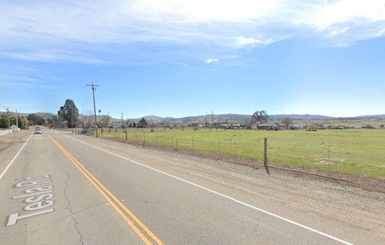 Fireball On Tesla Road Guts Livermore Wine Country Warehouse