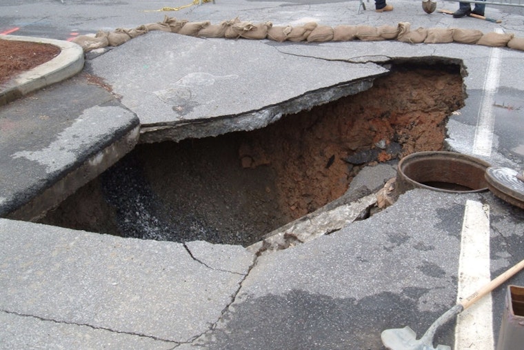 Flatlands Avenue Turns Into Sinkhole Alley In Canarsie