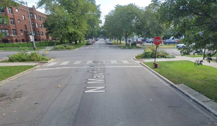 Four Shot on North Mayfield in Austin, Chicago