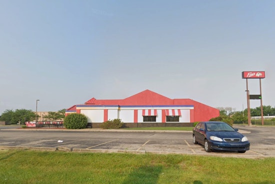 Fricker’s Mason Sports Bar Shutters After 13-Year Run