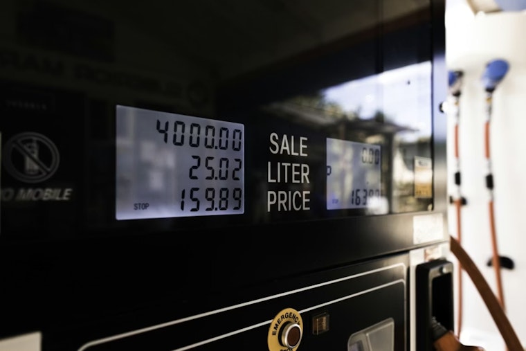 Gas Prices Bite, Cincinnati Metro Dangles New Perks to Lure Drivers