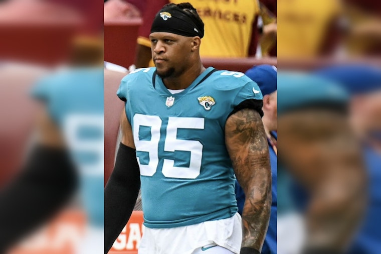 Giants Rocked As Roy Robertson-Harris Suffers Season-Ending Achilles Tear At OTA