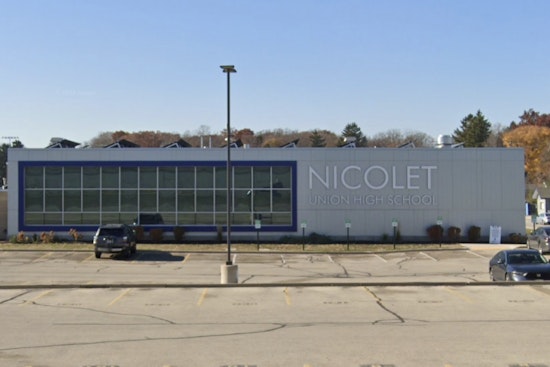 Glendale Dems Pack Nicolet High As Seven Hopefuls Sprint Into Primary Season