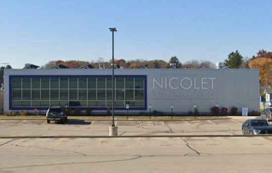 Glendale Dems Pack Nicolet High As Seven Hopefuls Sprint Into Primary Season