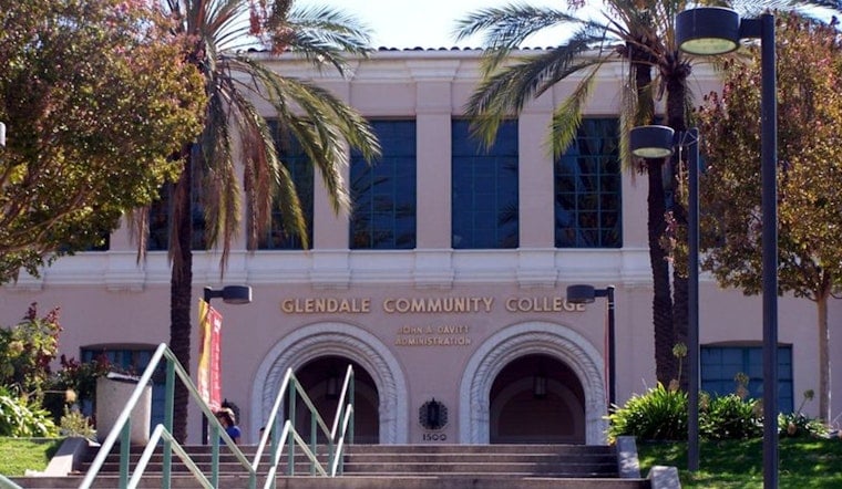 Glendale Grads Boo as AI Name Bot Blows Their Big Walk