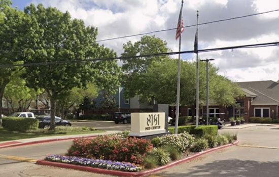Gold Heists Rock Med Center as Tenants Say Burglars Hit 9 Houston Apartments