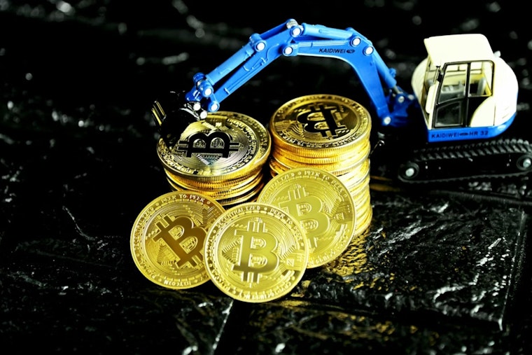 Granbury Neighbors Wage Noise War With Roaring Crypto Mine