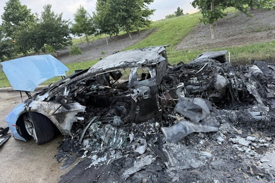 Grand Parkway Turns Into Supercar Inferno As Two Lamborghinis Crash In Cy-Fair