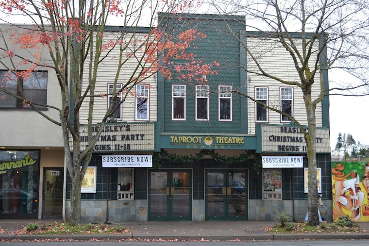 Greenwood Copper Crooks Put Taproot’s 50th Season On Ice