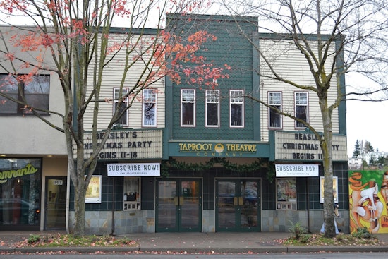 Greenwood Copper Crooks Put Taproot’s 50th Season On Ice