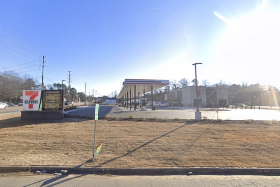 Gunfire Behind Raleigh 7‑Eleven Leaves Man Wounded, Suspect Sought