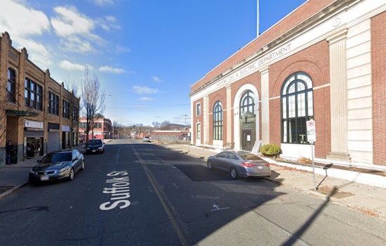 Gunfire Erupts On Suffolk Street, Leaving Holyoke Driver Dead