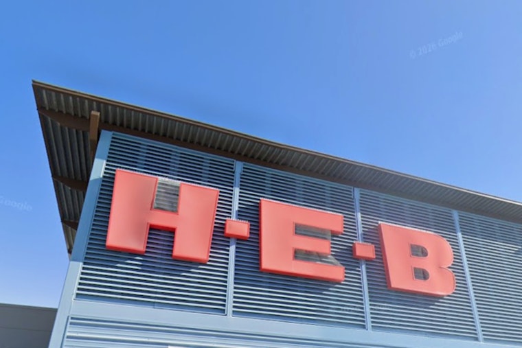 H‑E‑B Rolls Into Carrollton With $22.8M Mega Market Near Tollway