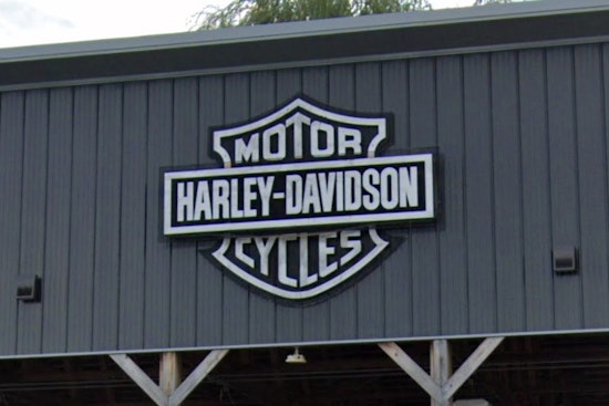 Harley’s Milwaukee Profit Wipeout Spurs ‘Back to the Bricks’ Dealer Gambit